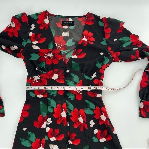 UO Michelle Plunging Long Sleeve Floral Mini Dress - Picture 8 of 13